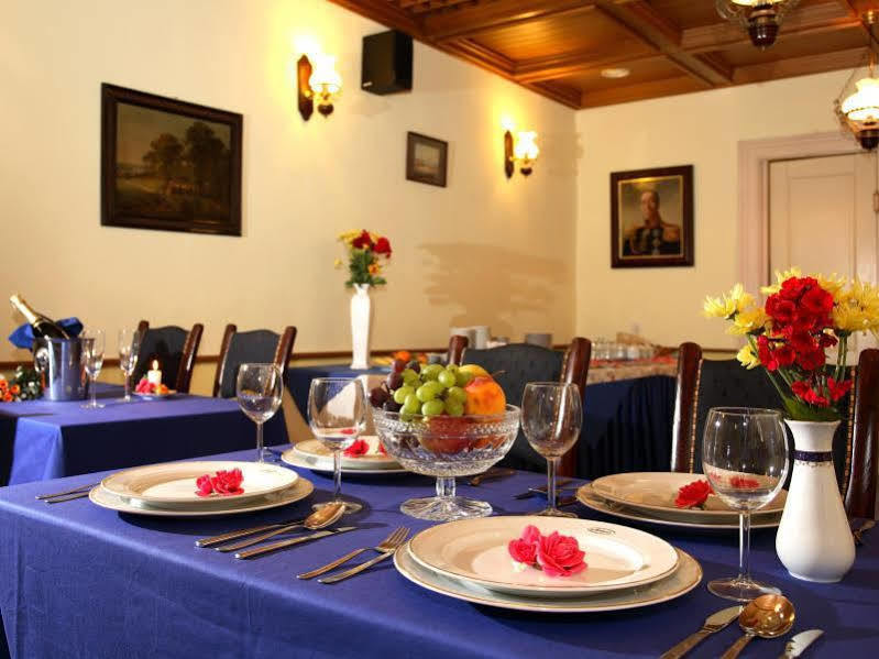Heluan Hotel Karlsbad Eksteriør billede